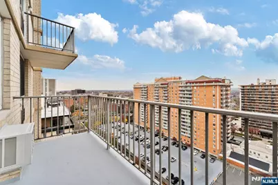 160 Overlook Avenue 20D #20D, Hackensack, NJ 07601 - Photo 20
