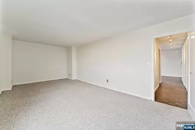 160 Overlook Avenue 20D #20D, Hackensack, NJ 07601 - Photo 18