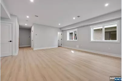 2449 Camner Street, Fort Lee, NJ 07024 - Photo 38