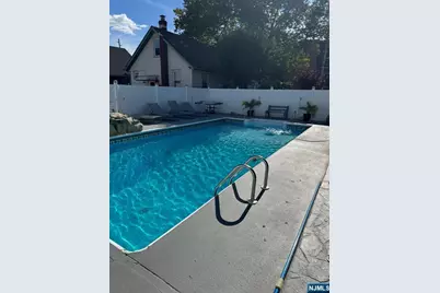 3-04 Bergen Avenue, Fair Lawn, NJ 07410 - Photo 34