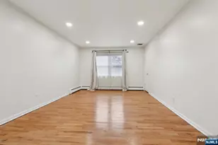 822 Pompton Ave, Cedar Grove, NJ 07009 - Photo 32