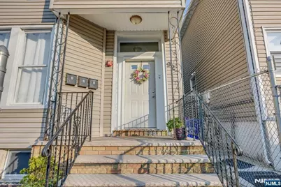 92 Bloomfield Avenue, Paterson, NJ 07503 - Photo 4