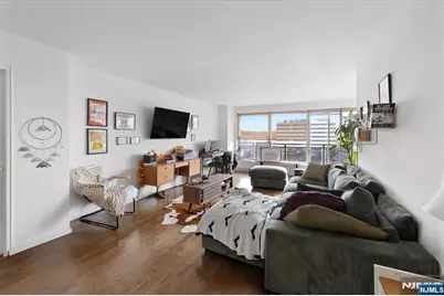 2077 Center Avenue 7G #7G, Fort Lee, NJ 07024 - Photo 4