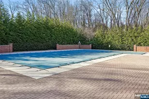 135 Raintree Ln, Mahwah, NJ 07430 - Photo 20