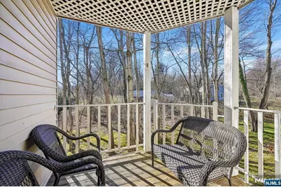 135 Raintree Lane, Mahwah, NJ 07430 - Photo 8