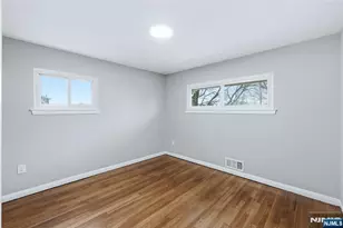 15 Carol Pl, Bloomfield, NJ 07003 - Photo 14