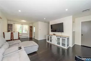 527 Lyster Ave, Saddle Brook Township, NJ 07663 - Photo 4