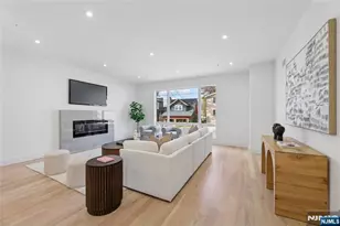 164 Oakwood Ave, Cliffside Park, NJ 07010 - Photo 14