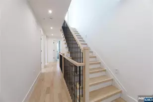 164 Oakwood Ave, Cliffside Park, NJ 07010 - Photo 28