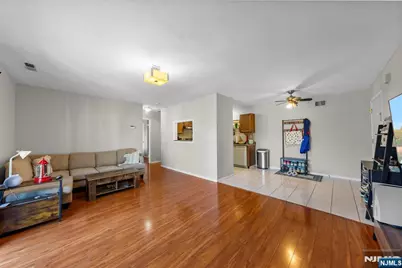 2-10 Montgomery Street B3 #B3, Bloomfield, NJ 07003 - Photo 10