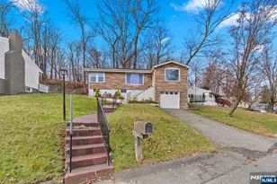 48 Algonquin Ave, Rockaway Township, NJ 07866 - Photo 2