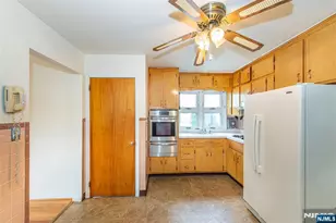 18 Birch St, Bloomfield, NJ 07003 - Photo 14