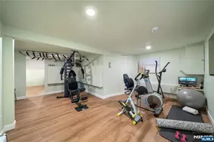 322 E Midland Ave, Paramus, NJ 07652 - Photo 28