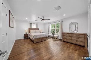 322 E Midland Ave, Paramus, NJ 07652 - Photo 18