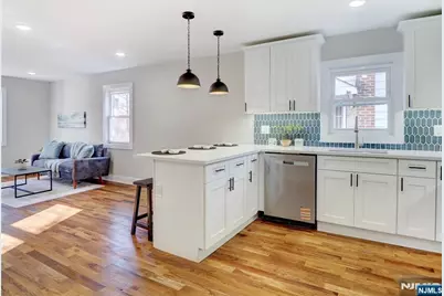 495 Clinton Street, East Orange, NJ 07018 - Photo 6