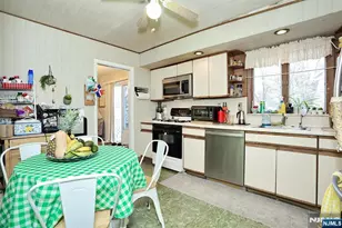 72 Ontario St, Dumont, NJ 07628 - Photo 14