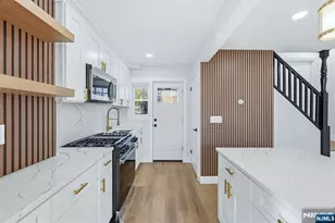 98 Baker St, Dover, NJ 07801 - Photo 8