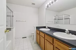 160 Riverwalk Way F051, Clifton, NJ 07014 - Photo 28