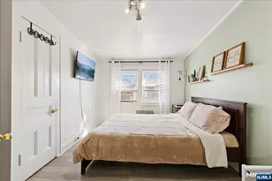 129 Brookwood St, East Orange, NJ 07018 - Photo 8