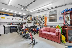 47 Browertown Rd, Little Falls Township, NJ 07424 - Photo 32