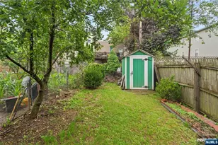 93 Garside St, Newark, NJ 07104 - Photo 36