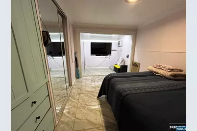 36 Poplar, Lodi, NJ 07644 - Photo 8