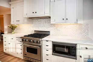 109 Franklin Ave, Oakland, NJ 07436 - Photo 14