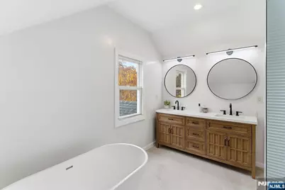 26 Crestmont Road, West Orange Township, NJ 07052 - Photo 12