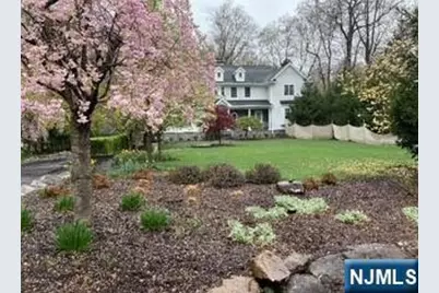 164 Deerhaven Road, Mahwah, NJ 07430 - Photo 4