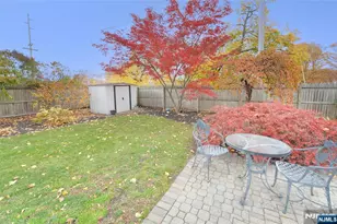 10-06 Essex Pl, Fair Lawn, NJ 07410 - Photo 30