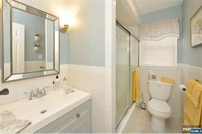 10-06 Essex Place, Fair Lawn, NJ 07410 - Photo 10