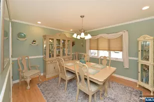 10-06 Essex Pl, Fair Lawn, NJ 07410 - Photo 6