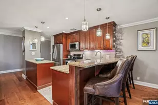 301 Beech 12E, Hackensack, NJ 07601 - Photo 8