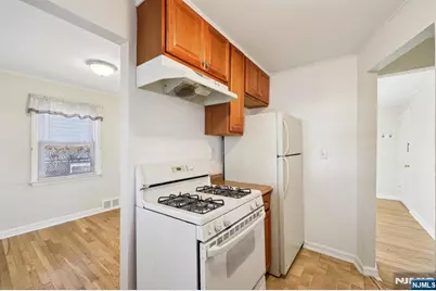 73 Horton Avenue, Hawthorne, NJ 07506 - Photo 18