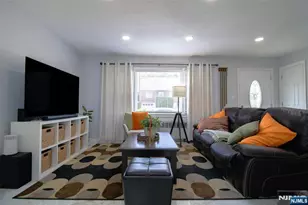 88 Columbia St, Wood Ridge, NJ 07075 - Photo 16