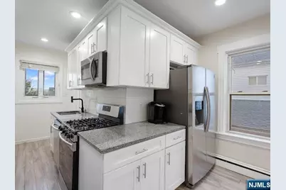 354 Summer Street, Clifton, NJ 07011 - Photo 6