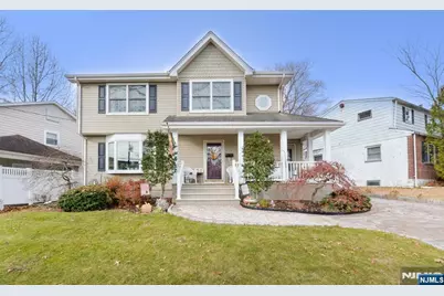 51 Momar Drive, Bergenfield, NJ 07621 - Photo 2