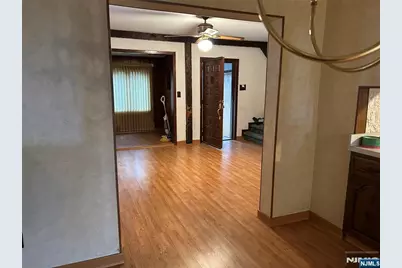 246 Walnut Street, Nutley, NJ 07110 - Photo 4