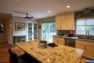 573 Willow St, Washington Township, NJ 07676 - Photo 12