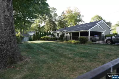 573 Willow Street, Washington Township, NJ 07676 - Photo 4