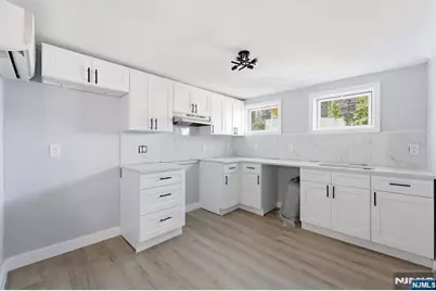 20 Wickham Street, Passaic, NJ 07055 - Photo 14