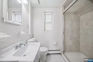 1026 Jassamine Way, Fort Lee, NJ 07024 - Photo 10