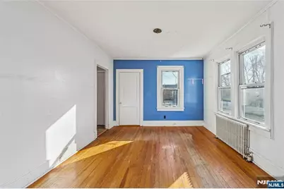 109 Luke Avenue, Bergenfield, NJ 07621 - Photo 8