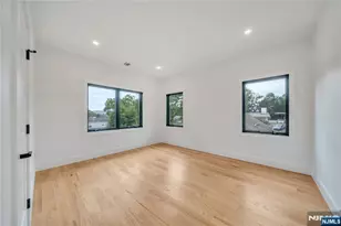 412 Tappan Rd, Northvale, NJ 07647 - Photo 18