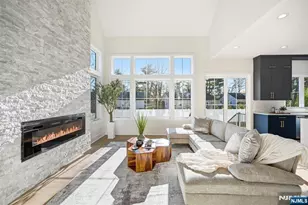 4 Maplewood Dr, Livingston, NJ 07039 - Photo 12