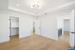 4 Maplewood Dr, Livingston, NJ 07039 - Photo 32