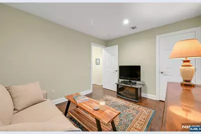 87 Surrey Lane, River Edge, NJ 07661 - Photo 16