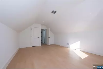 74 9th Street, Clifton, NJ 07011 - Photo 20