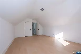 74 9th St, Clifton, NJ 07011 - Photo 20