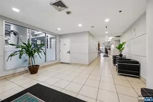 689 Luis Munoz Marin Blvd 703, Jersey City, NJ 07310 - Photo 34